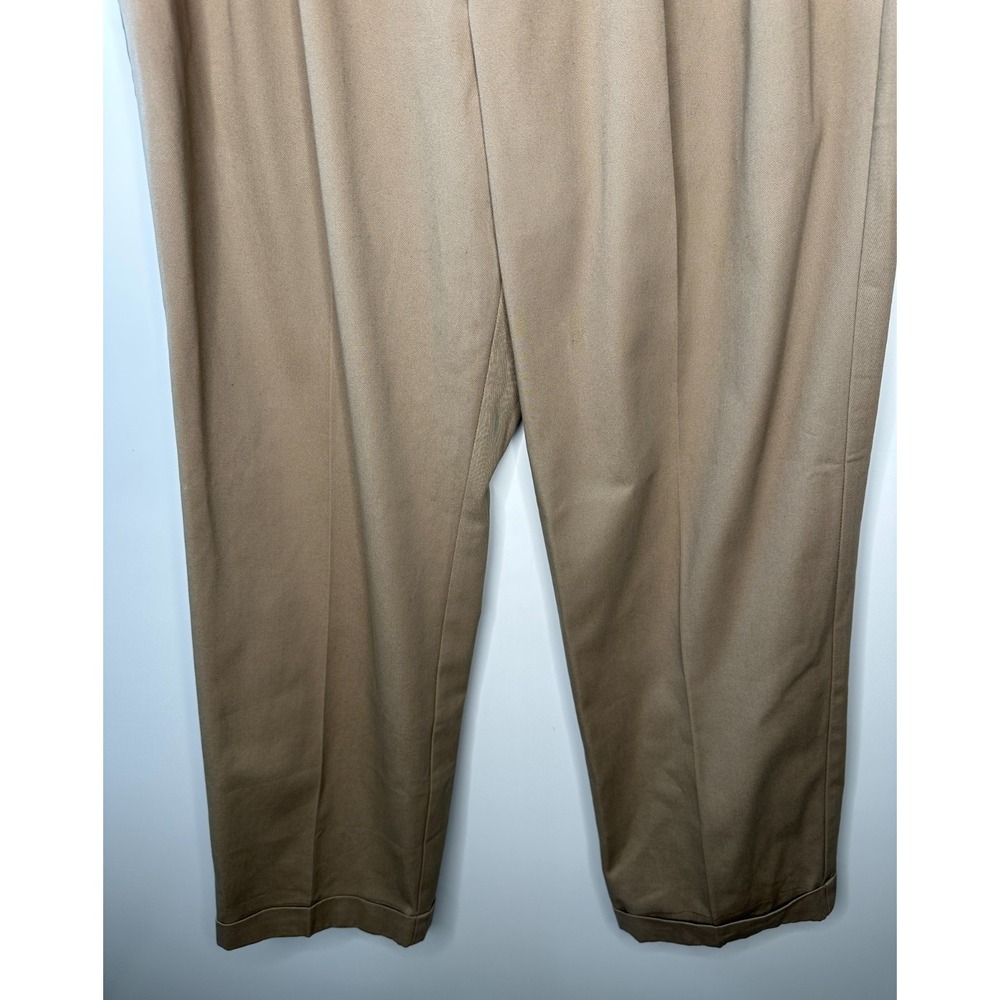 New Dockers Premium Khakis Work Pleated Relaxed Fit Pants Tan Men's 34 x 31 - Picture 4 of 13